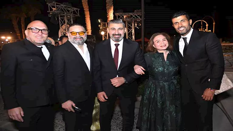 السداد | "أجمل لحظة لأي أب".. أول تعليق من إدوارد بعد زفاف نجله ماركو