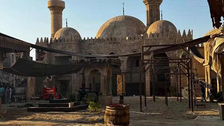 السداد | أحمد فايز: شعرت بالقلق أثناء العمل على ديكورات فيلم أسد لهذا السبب 