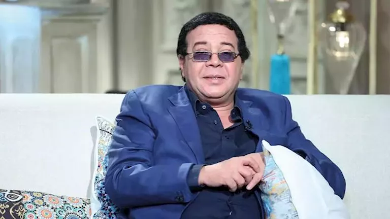 السداد | "استاهل ضرب الجزمة".. كيف رد أحمد آدم على شائعة عنه مع منة شلبي؟
