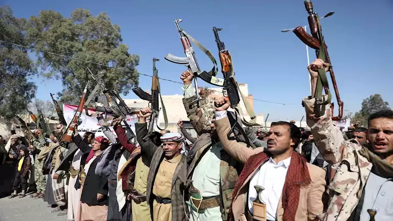السداد | الحوثيون: تجدد الحرب على إيران سيشعل المنطقة والعالم