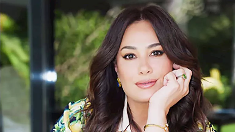 السداد | بإطلالة صيفية مبهجة.. 10صور لـ هند صبري تخطف بها الأنظار 