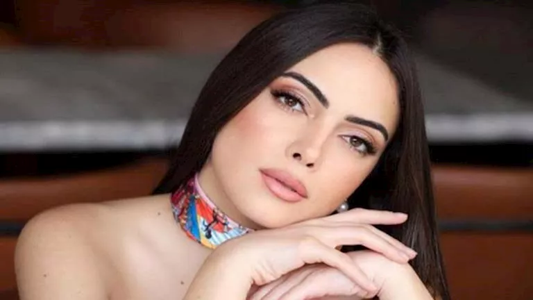 السداد | بالصور.. وئام مجدي بإطلالة كاجوال أنيقة
