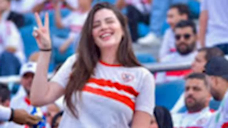 السداد | بالطبلة.. هكذا احتفلت هنادي مهنا بفوز الزمالك بالدوري (فيديو)