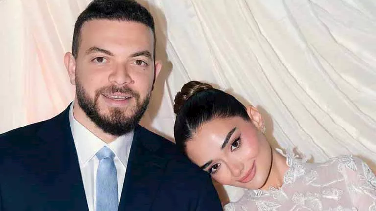 السداد | بعد تصدرها التريند.. أحدث 15 صورة لـ ملك زاهر مع خطيبها
