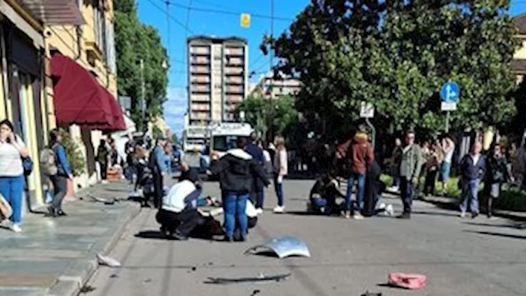 السداد | تفاصيل سيطرة مصري وابنه على متهم في حادث دهس بإيطاليا (فيديو)