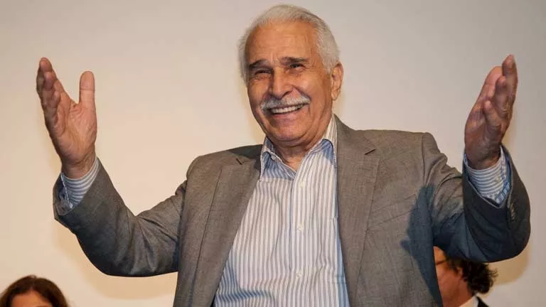 السداد | حدث بالفن | نجوم الفن في عزاء عبدالرحمن أبو زهرة ووفاة ماكيير النجوم ورقص عبدالعاطي في حفل زفافه