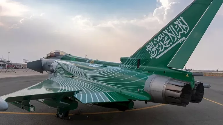 السداد | رويترز: القوات الجوية السعودية هاجمت إيران سرا