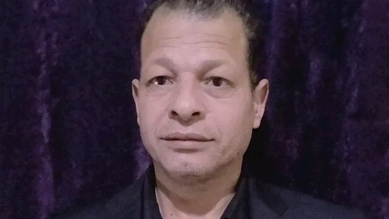 السداد | شارك في سلسال الدم ورجل وست ستات.. وفاة الفنان علي سيف