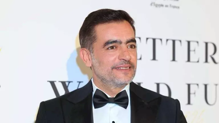 السداد | على هامش مهرجان كان.. هاني سلامة يحتفل بمئوية يوسف شاهين
