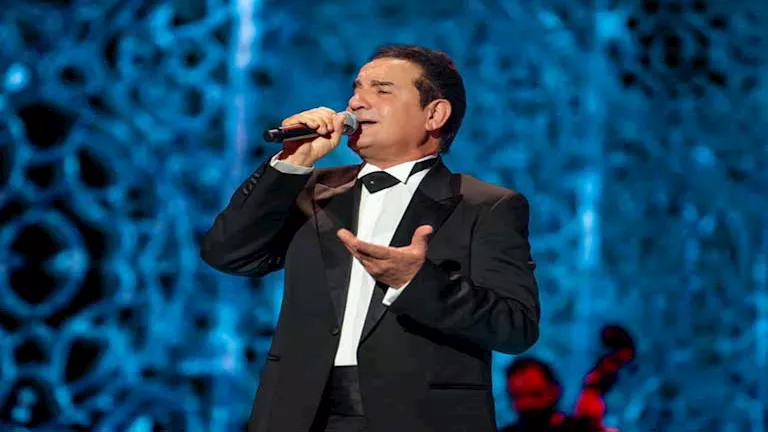 السداد | محمد ثروت يخضع لعملية جراحية ونجله يطلب الدعاء عبر فيسبوك 