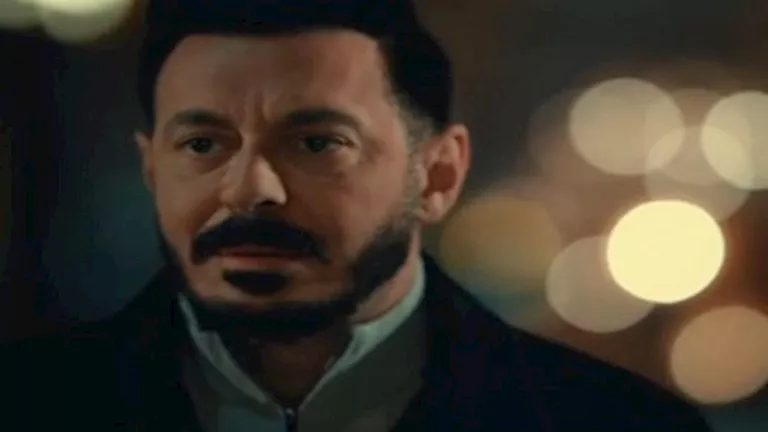 السداد | نقل والد الفنان مصطفى شعبان إلى المستشفى