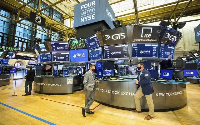 ارتفاع الأسهم الأمريكية بدعم من قطاع التكنولوجيا وتخفيف التوترات بين واشنطن وطهران