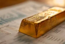 الذهب ينخفض 1.5% ويتجه نحو أكبر خسارة شهرية منذ 2008