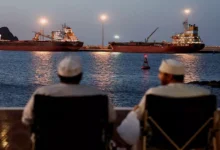 السداد | إيران تعلن بدء رفع الحصار الأمريكي عن موانئها