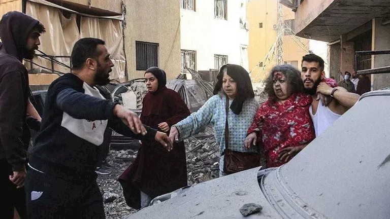 السداد | ارتفاع حصيلة ضحايا الهجمات الإسرائيلية على لبنان إلى نحو 4500 شهيد