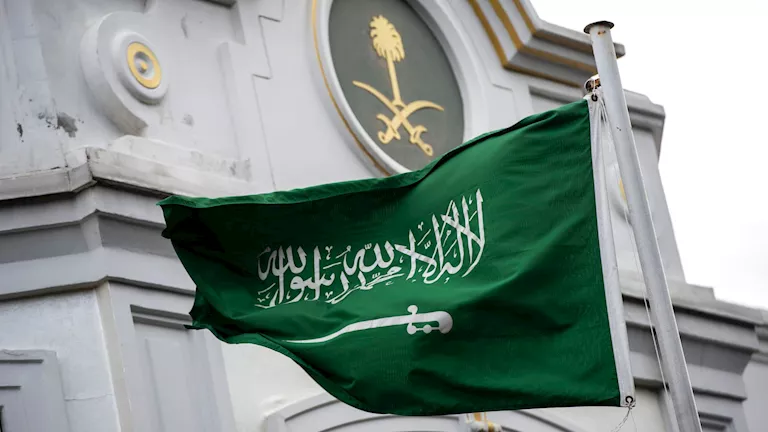 السداد | السعودية تنفي مزاعم استهداف قاعدة الأمير سلطان الجوية بالخرج