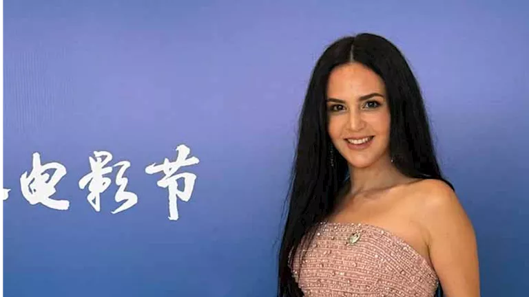 السداد | بالصور| ركين سعد تستعرض إطلالتها في حفل افتتاح مهرجان شنغهاي السينمائي