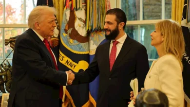 السداد | ترامب: أقترب من تسليم ملف "حزب الله" لسوريا ومنح القوة للشرع