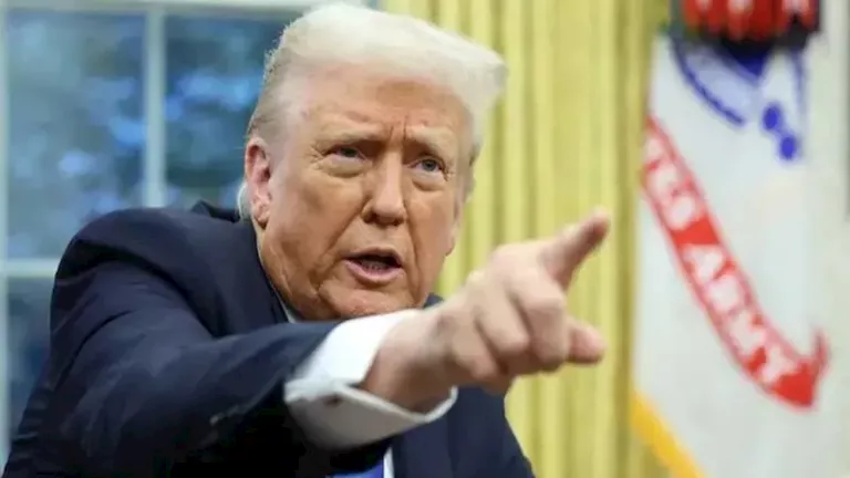 السداد | ترامب يتهم CNN بتشويه مضمون الاتفاق النووي الجاري التفاوض بشأنه مع إيران 
