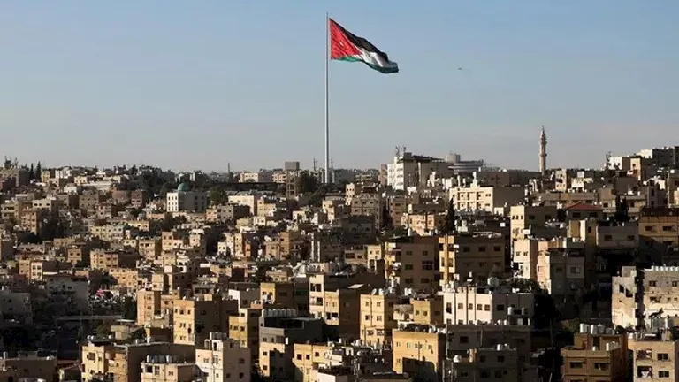 السداد | صافرات الإنذار تدوي في الأردن.. و"الأمن العام" يُوضح السبب