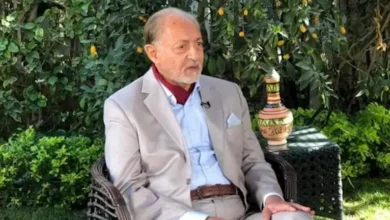 السداد | قبل دفنه بها.. سر هروب الفنان عبدالعزيز مخيون إلى "أبو حمص"