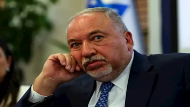 السداد | ليبرمان يهاجم نتنياهو: يقود إسرائيل إلى كارثة أسوأ من اتفاق أوباما