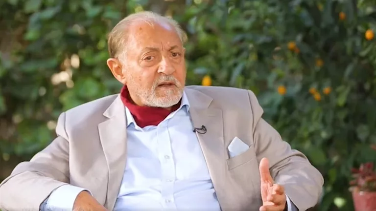 السداد | "وداعا أيها الرجل العظيم".. أشرف زكي ينعى عبدالعزيز مخيون بهذه الكلمات