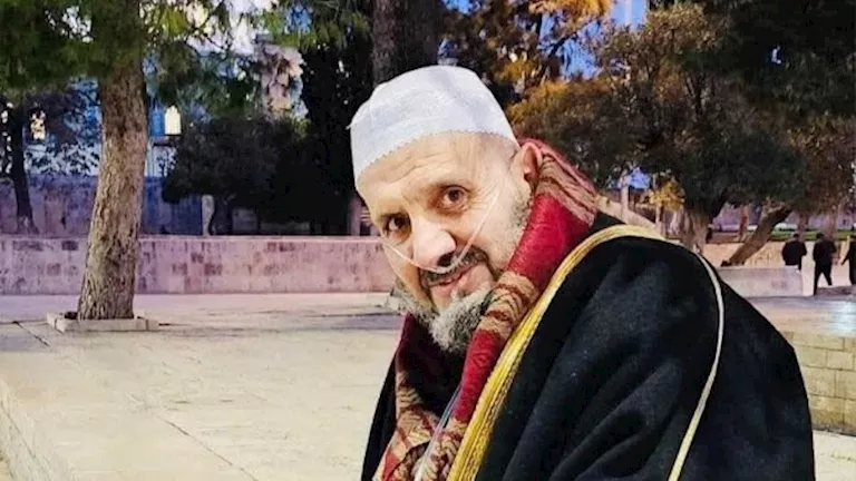 السداد | وفاة الشيخ وليد صيام إمام المسجد الأقصى بعد صراع مع المرض