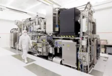 أرباح TSMC وASML في بؤرة الاهتمام مع انتظار تطورات قطاع الرقائق العالمي