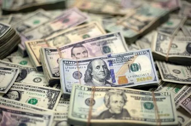استقرار الدولار في انتظار بيانات الوظائف وترقب لتدخل طوكيو لإنقاذ الين