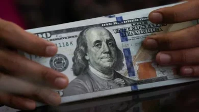 استقرار الدولار مع تجدد توترات الشرق الأوسط وقبيل قرار الفيدرالي