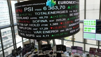 الأسهم الأوروبية تنخفض مع زيادة أسعار النفط وترقب محضر الفيدرالي