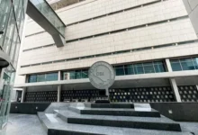 العراق يحقق اتفاقاً مع واشنطن لاستعادة المصارف المقيدة إلى قنوات المراسلة الدولية