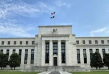 الفيدرالي تحت ضغط متزايد لزيادة الفائدة بسبب عودة مخاطر التضخم