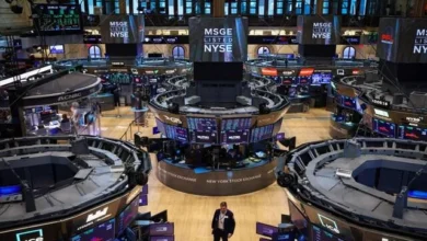 تراجع الأسهم الأمريكية نتيجة مخاوف الذكاء الاصطناعي وارتفاع أسعار النفط