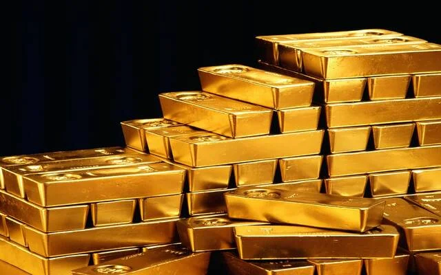 "جيه بي مورجان" يقلل توقعاته لأسعار الذهب بسبب تراجع الطلب
