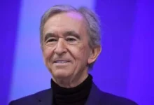 رئيس "LVMH" ينفي وجود صراع على خلافته ويشدد على تماسك العائلة