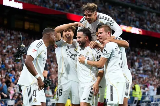 ريال مدريد يسجل إيرادات تاريخية تصل إلى 1.22 مليار يورو