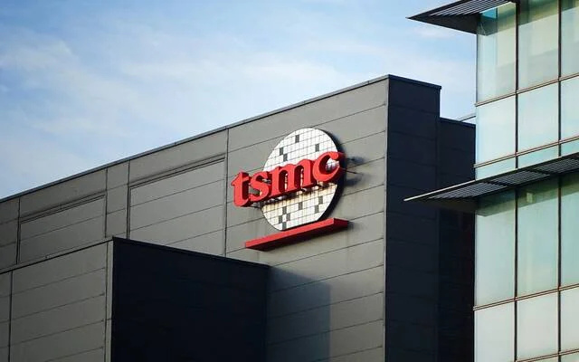 ضغوط ترامب تؤدي إلى زيادة تكاليف "TSMC" وتقليص هوامش أرباحها
