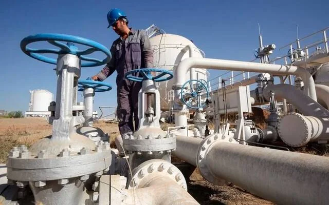 واشنطن تعزز محادثات خط أنابيب النفط العراقي-السوري لتفادي مضيق هرمز