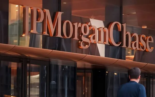 "JPMorgan" يخصص 24 مليون دولار لتعزيز صناعة السفن الأمريكية