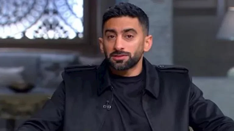أنس بوخش يرد على انتقادات حلقة ليلى أحمد زاهر وهشام جمال ويؤكد ضرورة النقد البناء