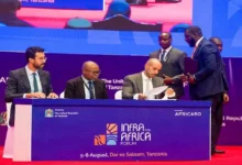 ارتفاع أسعار النفط بعد إعلان أوبك خفض الإنتاج بمقدار 1.5 مليون برميل يومياً
