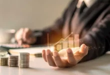ارتفاع أسعار النفط بعد تخفيضات الإنتاج من أوبك+ وتوقعات بزيادة الطلب العالمي