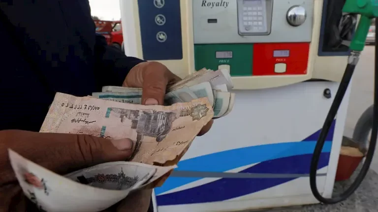 ارتفاع أسعار النفط مع تزايد الطلب العالمي وتوترات الشرق الأوسط