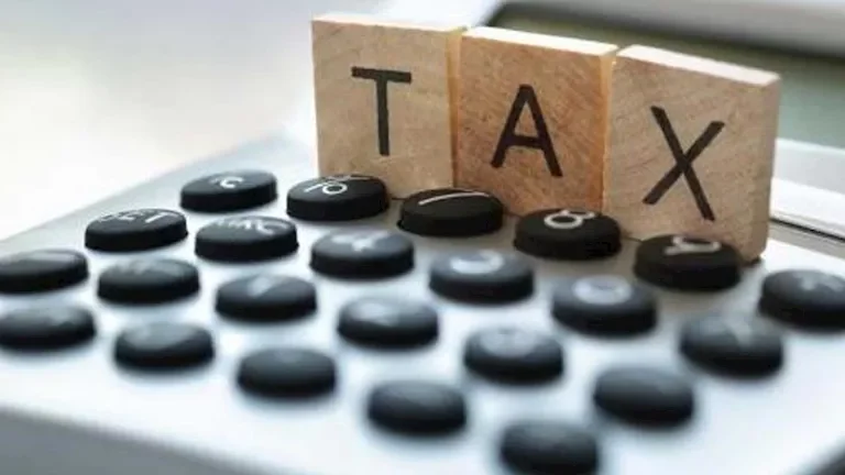 ارتفاع أسعار النفط مع تزايد الطلب العالمي وتوترات الشرق الأوسط