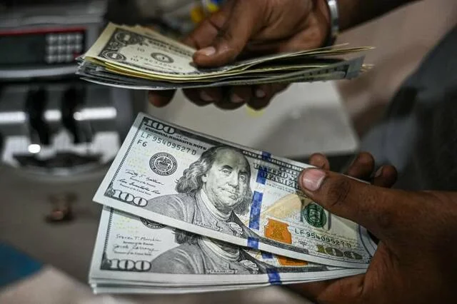 استقرار العائدات الأمريكية وسط غموض مفاوضات واشنطن وطهران