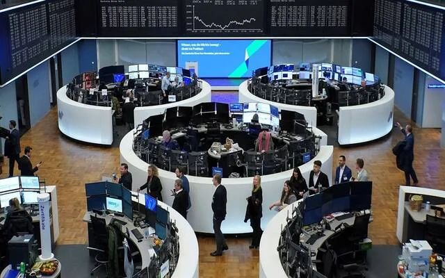 الأسهم الأوروبية تلامس مستويات قياسية بفضل نتائج "HSBC" وباير