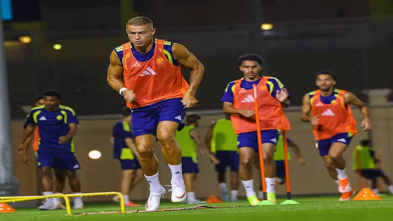 الاتحاد السعودي يعلن عن توقيع عقد جديد مع المدرب الفرنسي هيرفي رينارد حتى 2025