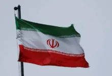 الجيش الإسرائيلي يعلن عن استهداف مواقع لحماس في غزة رداً على الهجمات الصاروخية